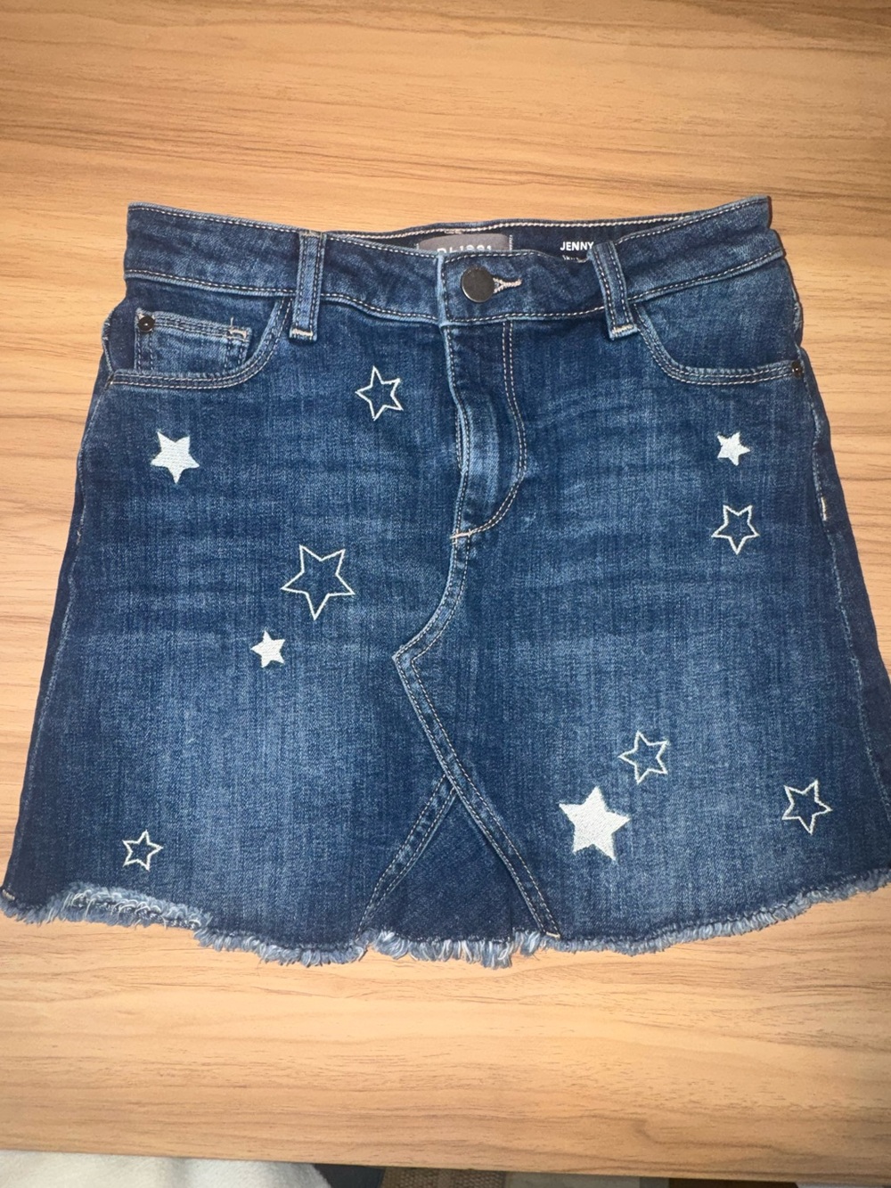 DL1961 Jenny Girls Denim Skirt size 14 Star Embroidered Frayed Hem